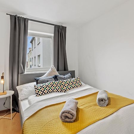 Perfect Location, 2 Min To Main Station Apartment Wien Ngoại thất bức ảnh