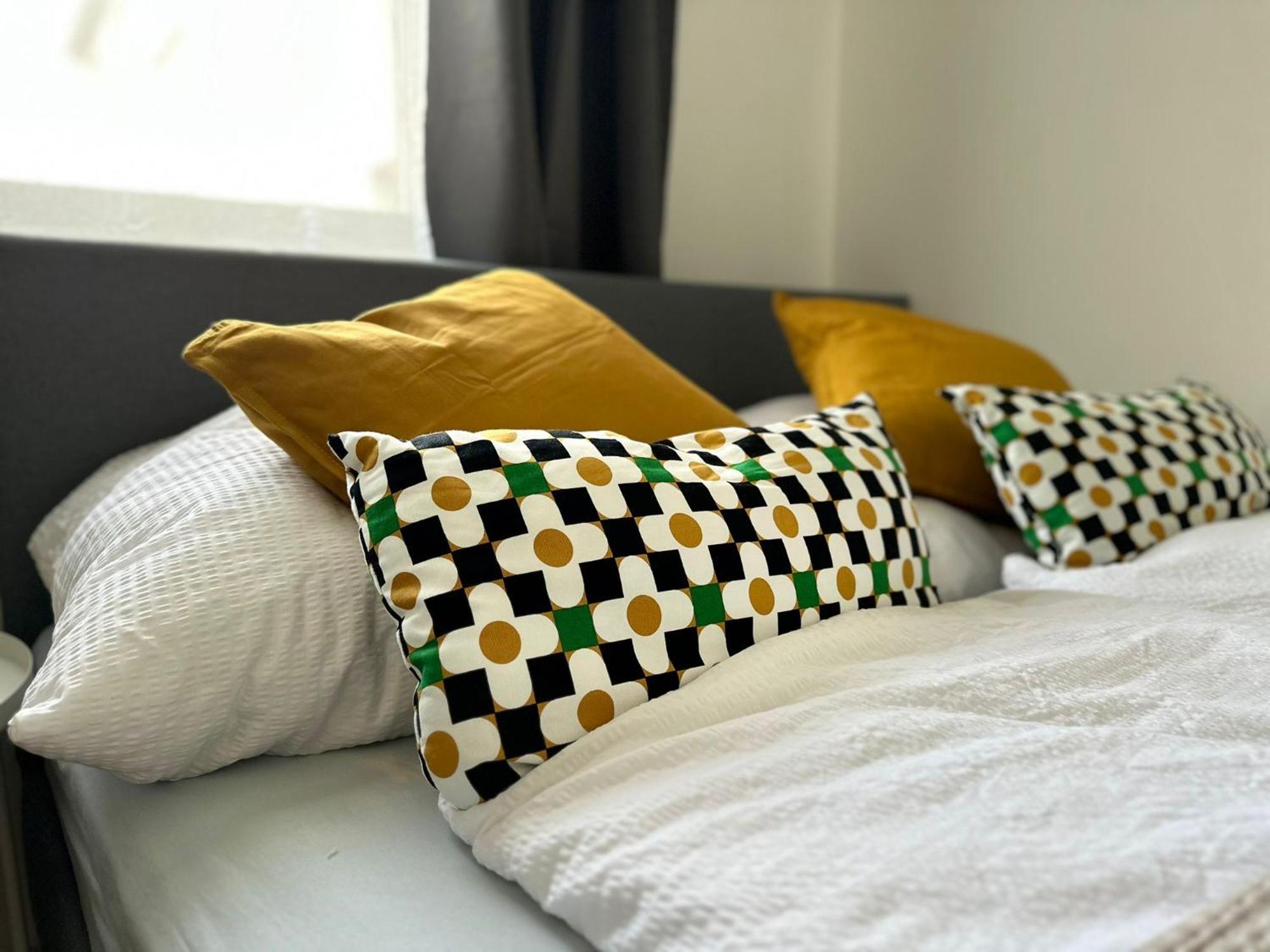 Perfect Location, 2 Min To Main Station Apartment Wien Ngoại thất bức ảnh