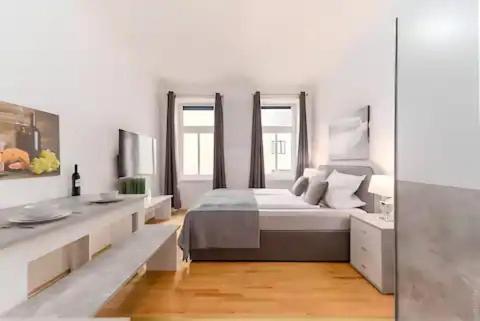 Perfect Location, 2 Min To Main Station Apartment Wien Ngoại thất bức ảnh