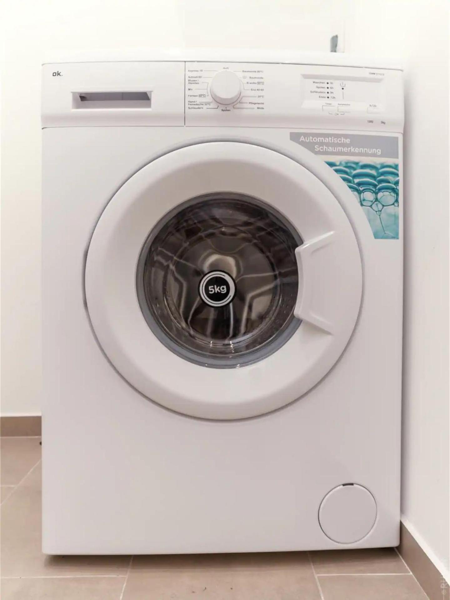 Perfect Location, 2 Min To Main Station Apartment Wien Ngoại thất bức ảnh