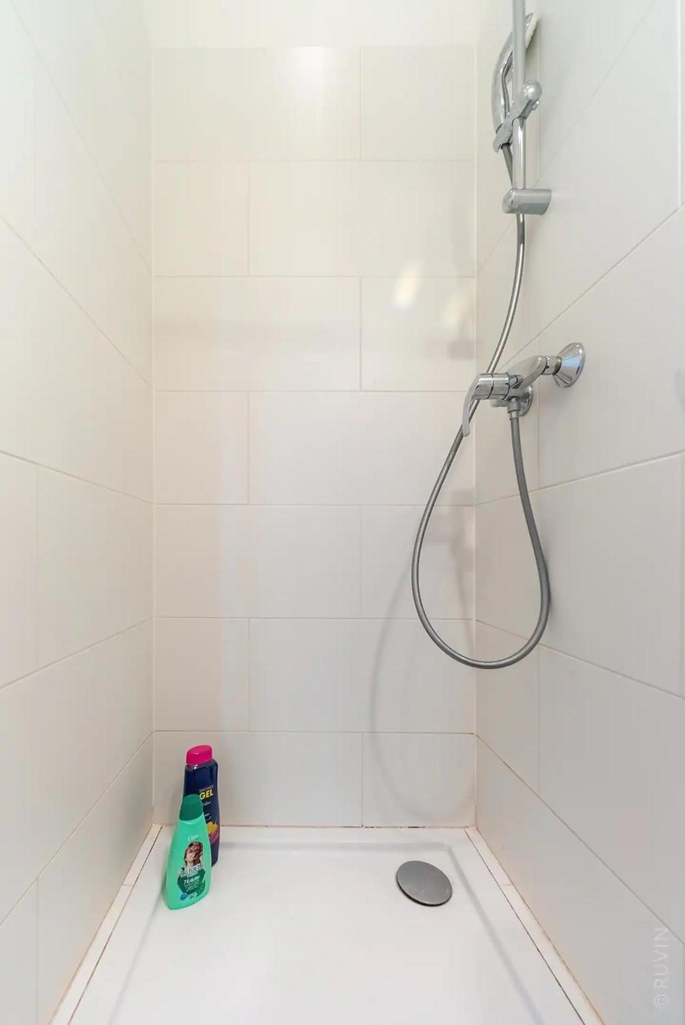 Perfect Location, 2 Min To Main Station Apartment Wien Ngoại thất bức ảnh