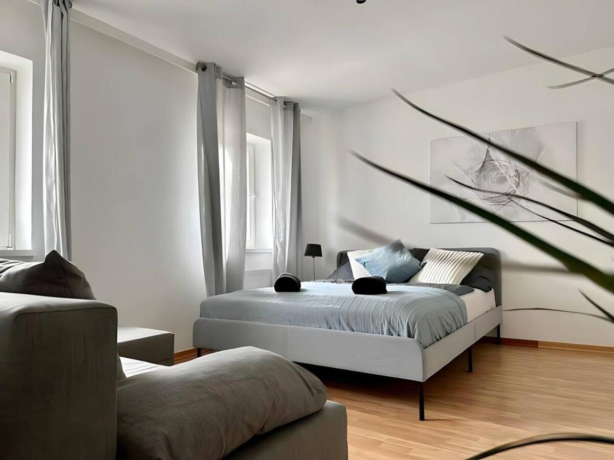 Perfect Location, 2 Min To Main Station Apartment Wien Ngoại thất bức ảnh